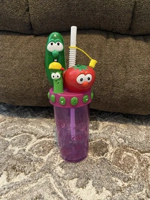 Vaso de taza de espárragos Bob Larry Junior Veggie-tales de colección con tapa pajita RARO años 90 Foto 1 de 4