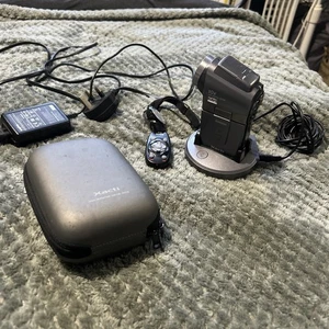Sanyo Digital Movie Camera Xacti HD1 Titanium Gray Dmx camcorder video FOR PARTS - Picture 1 of 3