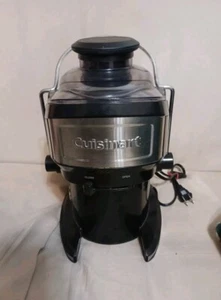 Cuisinart CJE-500 Compact Juice Extractor - Picture 1 of 5