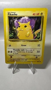 Pikachu ENG Vintage Pokemon Card Very Good Base Set - Bild 1 von 2