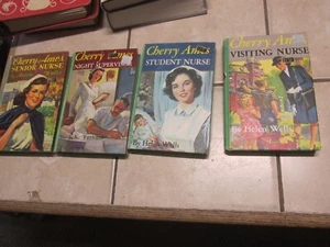 Lot of 4 CHERRY AMES Nurse Books HARDCOVER Helen Wells Vintage - Picture 1 of 5