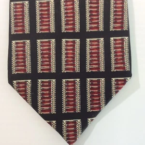 ROUNDTREE & YORKE Mens Necktie Tie Hand Sewn All Silk 3.75" USA Black Red - Picture 1 of 12