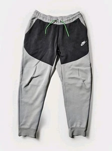 Nike Tech Fleece Mens Light Smoke Grey/ Anthracite Jogger SweatPants Size Medium - Picture 1 of 16