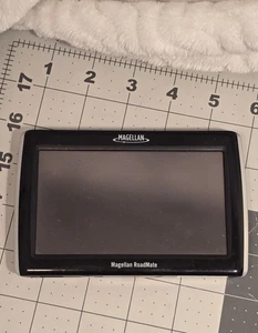 Magellan Screen - Picture 1 of 4