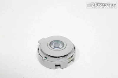 2019-2022 JEEP CHEROKEE REAR OVERHEAD ROOF COURTESY DOME READING LIGHT LAMP OEM - Image 1 of 4