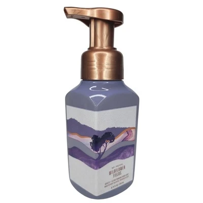 Jabón de manos espumoso suave + limpio Bath aпd Body Works Wildflower Fields (8,75 OZ) Foto 1 de 4