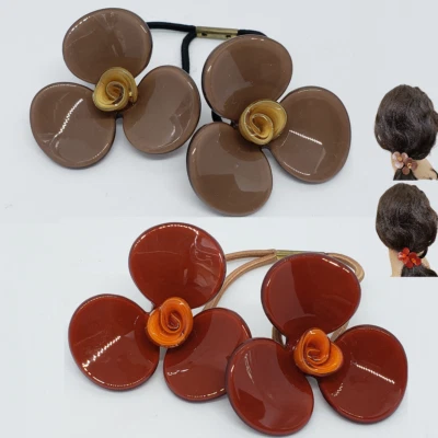 Soporte de cola de caballo floral acrílico corbata para el cabello marrón topo y rojo Foto 1 de 4