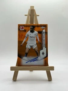 2023-24 Topps Chrome Bundesliga NATHAN NGOUMOU 10/25 Auto Orange Refractor - Bild 1 von 2