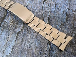 NOS Original Vintage Bracelet Citizen 19mm Curve End Pieces. - Picture 1 of 6