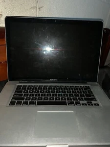 Apple MacBook Pro A1286 15" Laptop - MC371LL/A (Mid-2010) - Picture 1 of 4