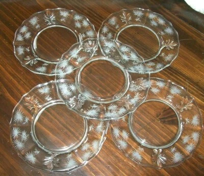 Set Of 5  Fostoria Etched Palm Lido Plates 7.5" diameter Clear Glass - Image 1 of 4