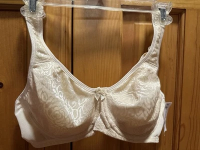 Breezies Bra, New/tags, 34C, Light Padding, Underwire, Beige - Image 1 of 4