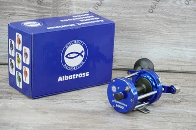 Carretes de bagre Albatros 6000, carrete de baitcasting redondo convencional Foto 1 de 4
