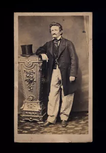 G fotografia d'epoca albumina NOBILUOMO d'avicce-torino - Imagen 1 de 2