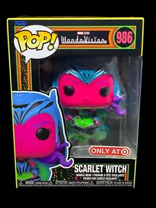 Funko Pop! Wanda Vision Bruja Escarlata Blacklight 986 con Protector Pop - Imagen 1 de 11