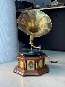 Vintage HMV Gramophone Fully Functional Working Phonograph, win-up record player - Picture 1 of 5