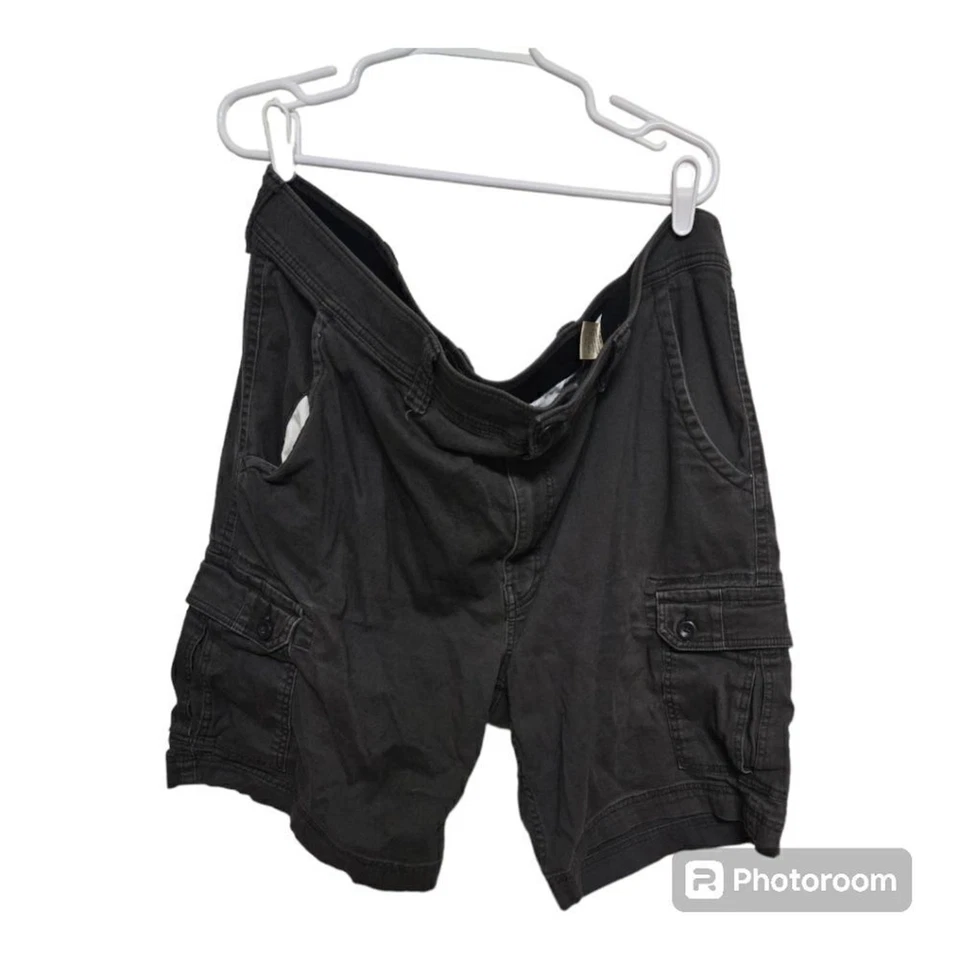 Pantalones cortos cargo Foundry Supply Co. grises cómodos elásticos talla 44 para hombre Foto 1 de 4