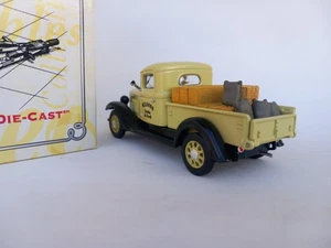 1/43 O scale matchbox truck pickup YYM38039 1934 International Harvester Wilson - Picture 1 of 9