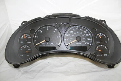 Speedometer Instrument Cluster 01-05 Blazer/Sonoma/Jimmy/S10/S15 178,974 Miles - Image 1 of 4