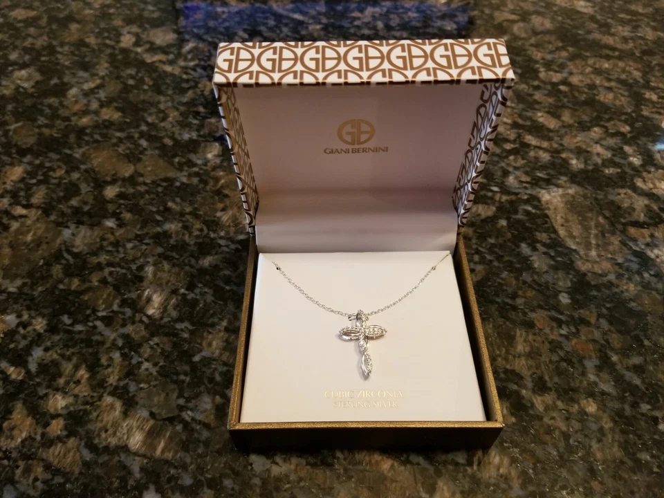 COLLAR CRUZ CIRCONITA CÚBICA PLATA ESTERLINA GIANI BERNINI #93 Foto 1 de 4