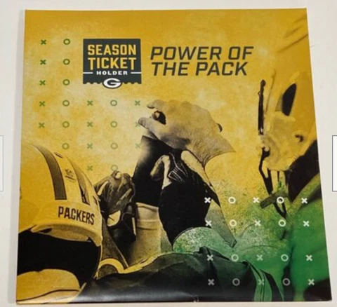 2022 Green Bay Packers Season Ticket Holder Coin and Calendar With Sticker Cover