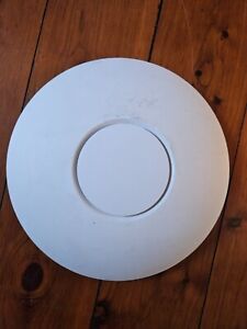 Ubiquiti Networks UAP-AC-PRO 1300 Mbps Wireless Access Point