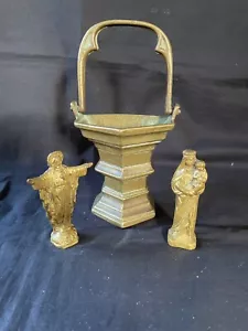 Rare Ancien Bronze Église Française Bronze Bronze Bronze Bronze Bronze Bronze Bronze Baisseau avec 2 Figurines - Photo 1 sur 7