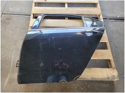 Chevrolet SS 2014-2017 sedán conductor puerta trasera izquierda carcasa pintura negra 2770 Foto 1 de 4