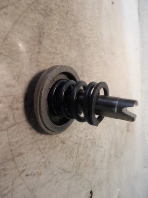 1966 Chevrolet Corvair Powerglide pistão de transmissão 4.228 - Imagem 1 de 4