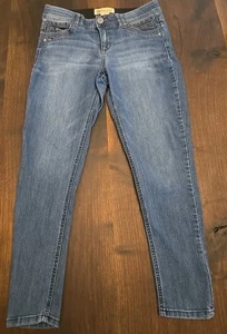 Democracy Jeans "Ab" technology Size 6 Denim Pockets 6  High Rise - Picture 1 of 15