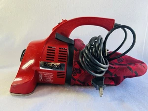Retro Royal Dirt Devil Hand Vacuum DD120 Corded Vintage Red - Tested & Working - Picture 1 of 10
