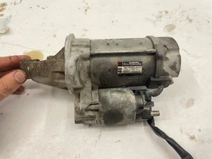 Motor de arranque Subaru Legacy Outback 2008-2015 23300AA59B OEM - Imagen 1 de 7