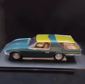 Matrix 1/18 model Ferrari 330GT Shooting Brake Vignale 1968 - Picture 1 of 4