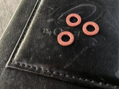 De colección 1961-68 Honda CA Dream Fuel Petcock 5 mm rojo fibra sello arandelas; juego de 3 Foto 1 de 3