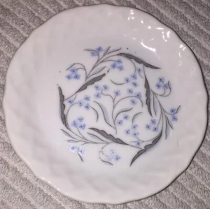 4” Small Ceramic Plate - Harmony - Small Blue Flowers - w/ Small Imperfect. - Picture 1 of 4