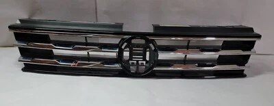 VOLKSWAGEN TIGUAN 2017-2020 PARRILLA DELANTERA 5NG.853.653 OEM USADO ►DC042 Foto 1 de 4