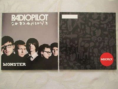 Radiopilot - Monster + (ohne Titel) - 2x Cardsleeve PROMO Single CD s 1TRK+4TRKs - Bild 1 von 4
