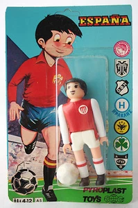 VINTAGE AIRGAM BOYS OLYMPIACOS GREEK FOOTBALL PLAYER PYROPLAST GREECE NEW SEALED - Picture 1 of 5