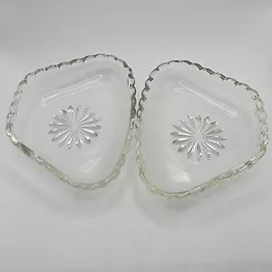 Set of 2 Vintage Clear Glass Side Plates Star Pattern Ribbed Rim 5.5x4.25x1.5H - Picture 1 of 5