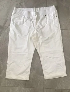 Size L Pumpkin Patch Maternity Short - Picture 1 of 7