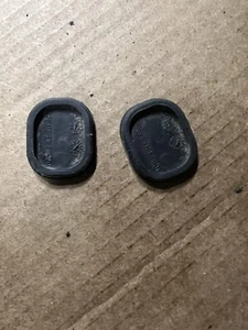 Ski-Doo Snow Flap Cap - ZX Chassis - 415073300 - #5269 Set Of 2 - Picture 1 of 2