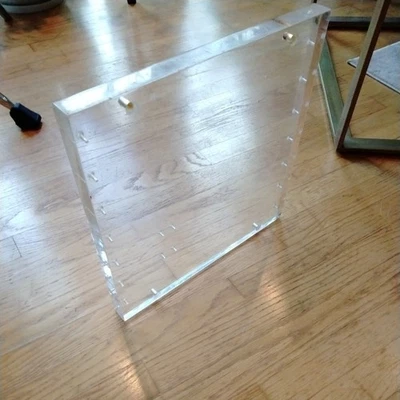 Acrílico balístico a prueba de balas 14" x 14" x 1 3/8" vidrio a prueba de balas  Foto 1 de 4