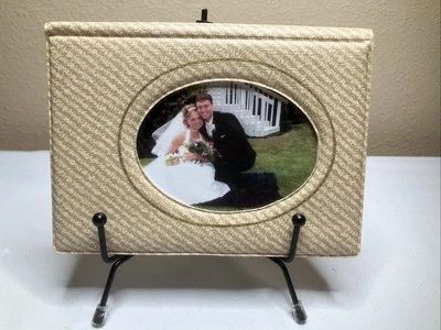 Mini álbum de fotos 4x6 fotos 24 bolsillos con cubierta de vista previa ovalada Foto 1 de 4