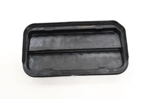 2020 - 2026 BUICK ENCORE GX REAR LEFT QUARTER PRESSURE AIR VENT OEM 13588034 - Picture 1 of 10