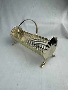 Vintage 1960s Mid Century Gold Toned Metal Seashell Cracker/Cookie Serving Caddy - Picture 1 of 9