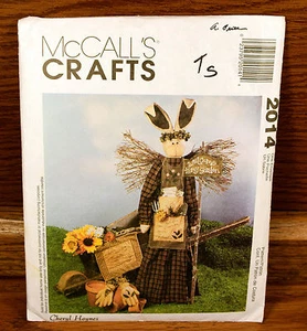 Pattern McCalls 2014 Garden Angel & Bunny, guantes colgantes de pared y jardín. - Imagen 1 de 3