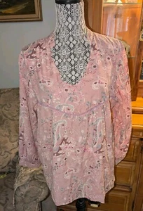 EUC Tracy Porter SZ 12-14 Pullover Pink Floral Paisley Lightweight VNeck Blouse  - Picture 1 of 10
