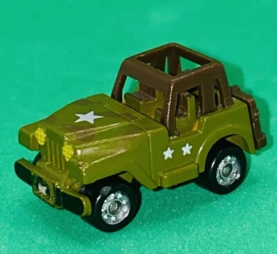 Vintage Micro Machines JEEP WRANGLER 4x4 Military 1988 Funrise Green & Brown - Image 1 of 4