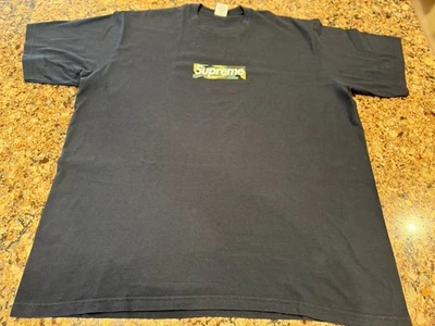 Supreme Ash 黑色迷彩盒标志 T 恤尺寸 XL FW23 正品当天发货 — 第 1/3 张图片