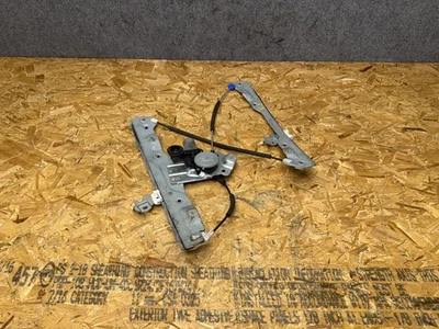 INFINITI Q50 2014-2024 OEM REGULADOR VENTANA PUERTA PASAJERO DELANTERO DERECHO CON MOTOR Foto 1 de 4